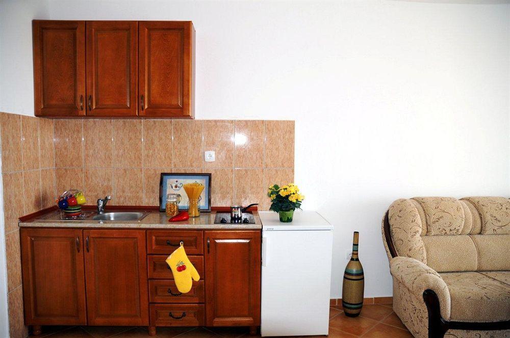 Apartments De Lara ウトイェハ エクステリア 写真