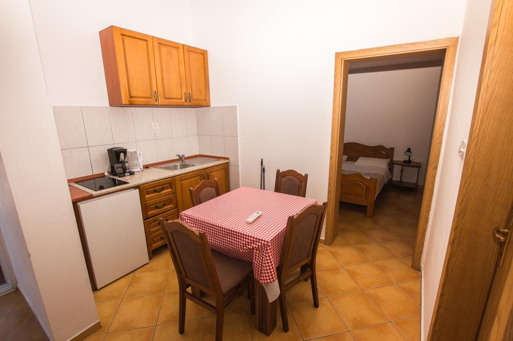 Apartments De Lara ウトイェハ エクステリア 写真