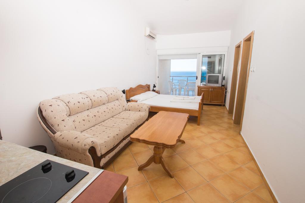 Apartments De Lara ウトイェハ エクステリア 写真